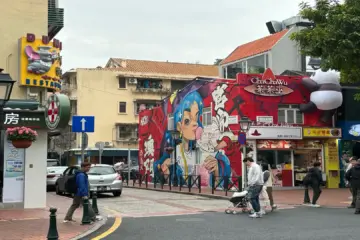 タイパのクーニャ通りの魅力を発見, マカオ – 典型的な文化体験 Discover the Charm of Rua do Cunha in Taipa, Macau – A Quintessential Cultural Experience